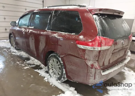 2013 Toyota Sienna Xle V6 8 Passenger from USA, damaged, VIN 5TDYK3DC8DS367590